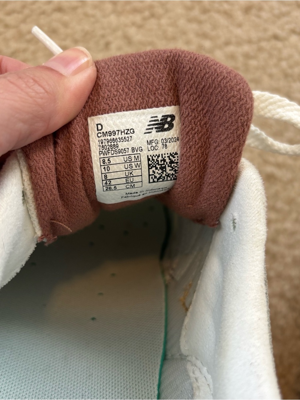 New Balance Women's 997h Navy and Tan Retro Sneakers Size 10 - Picture 7 of 8
